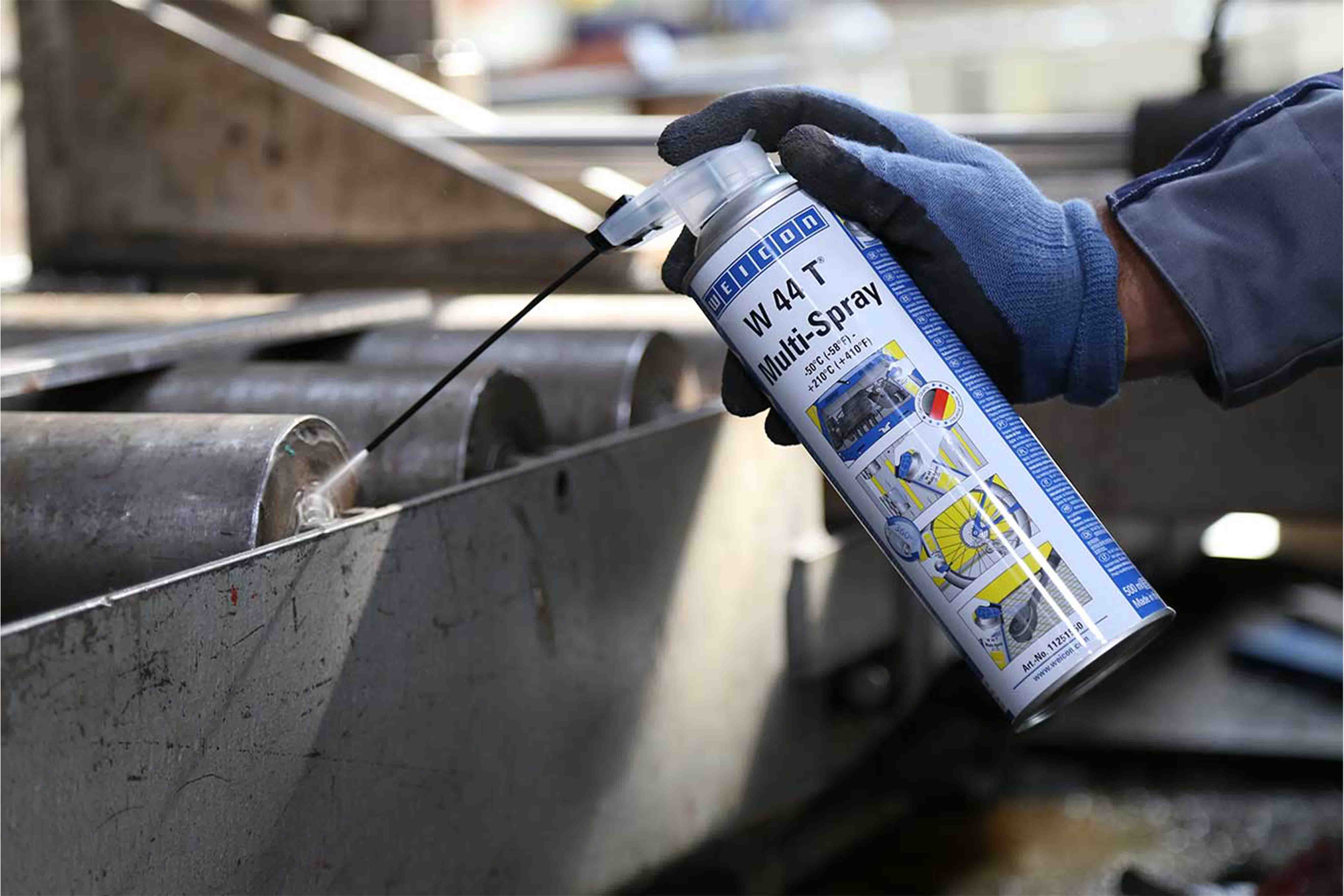 Aplikasi WEICON W 44 T Multi-Spray pada Rol Logam