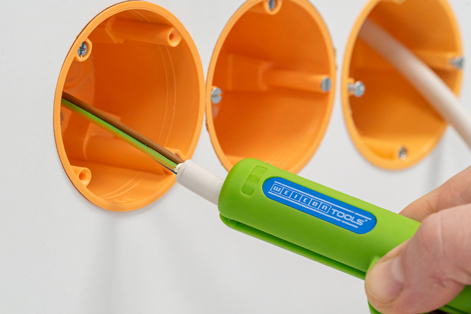 Round Cable Stripper No. 13 Green Line | Alat pengupasan yang berkesinambungan I untuk pengupasan semua kabel bundar umum I jangkauan kerja 6,0 - 13,0 mm Ø
