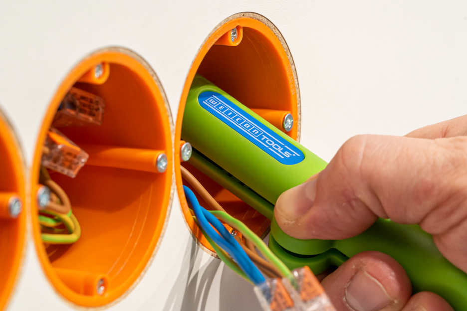 Round Cable Stripper No. 13 Green Line | Alat pengupasan yang berkesinambungan I untuk pengupasan semua kabel bundar umum I jangkauan kerja 6,0 - 13,0 mm Ø