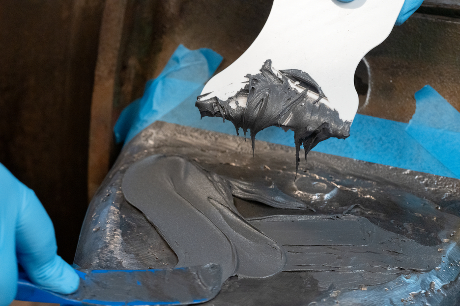 WEICON HB 300 | sistem resin epoksi tahan suhu tinggi untuk perbaikan dan pencetakan