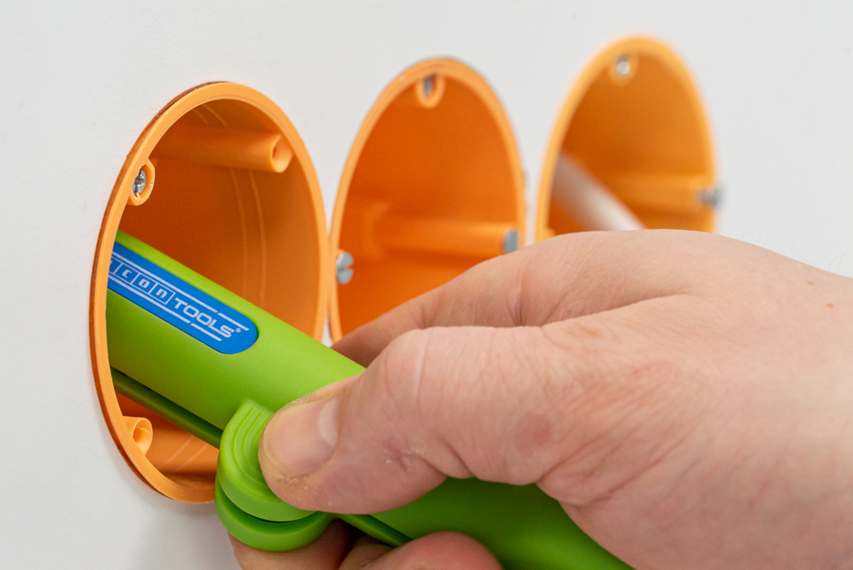 Round Cable Stripper No. 13 Green Line | Alat pengupasan yang berkesinambungan I untuk pengupasan semua kabel bundar umum I jangkauan kerja 6,0 - 13,0 mm Ø