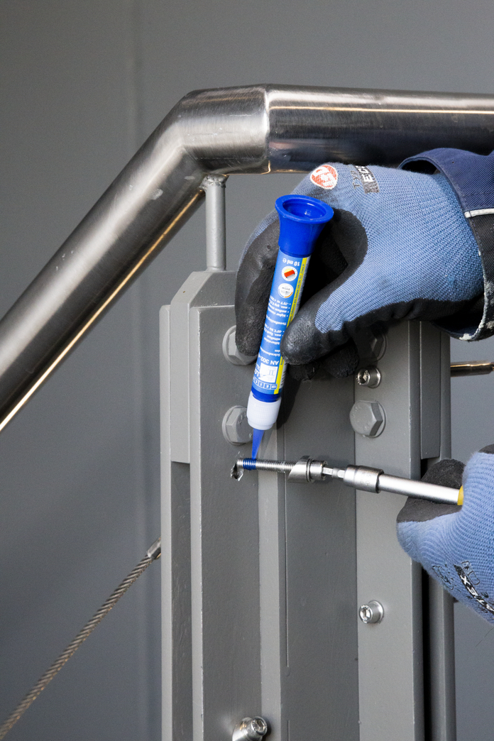 WEICONLOCK® AN 302-43 Pengaman Sekrup | kekuatan sedang, viskositas lebih tinggi, dengan persetujuan air minum