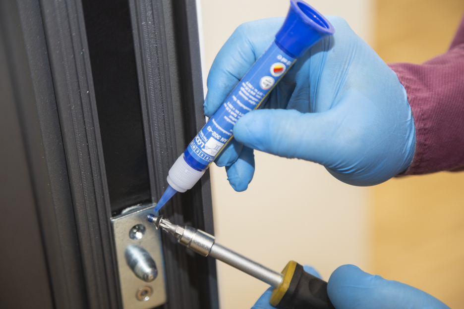 WEICONLOCK® AN 302-43 Pengaman Sekrup | kekuatan sedang, viskositas lebih tinggi, dengan persetujuan air minum